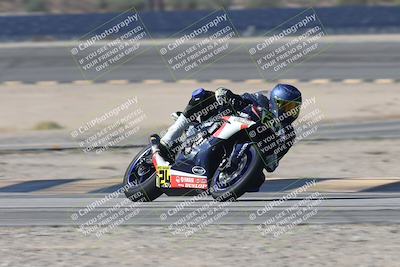 media/Sep-20-2025-Race Pace (Sat) [[d4e1b33f4d]]/Verified/Turn 14 (930am)/